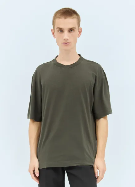 Simple T-Shirt