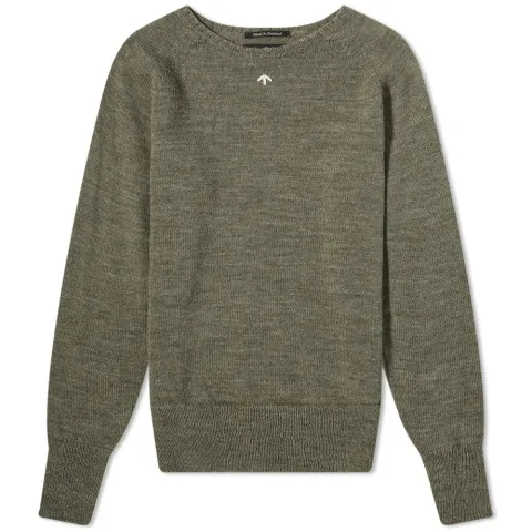 Seamless Crew Knit