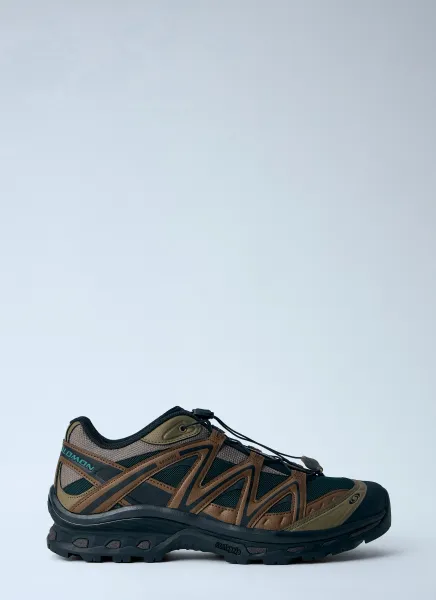 Advanced XT-Quest Sneakers