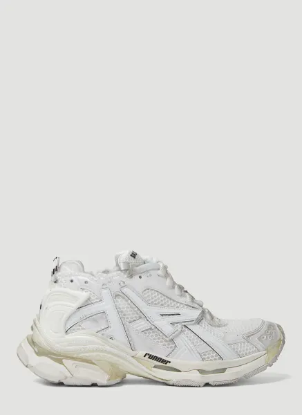 Runner Sneakers