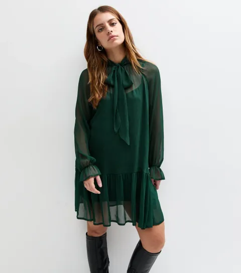 Women's Petite Dark Green Tie Neck Chiffon Mini Dress