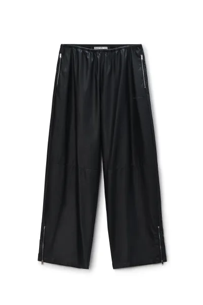 Unisex Track Pant Paper in Leather Mid-Rise