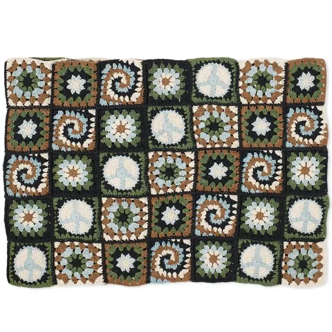Story mfg. Piece Crochet Scarf