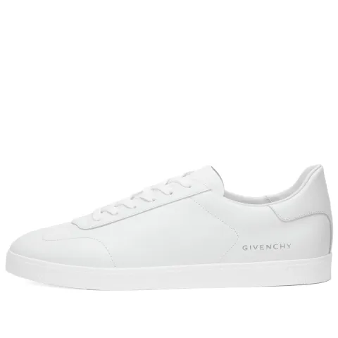 Town Sneakers