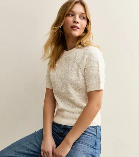 Women's Cream Lace Midweight Knit Top