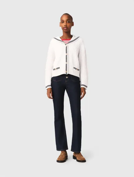Denim jeans with pockets