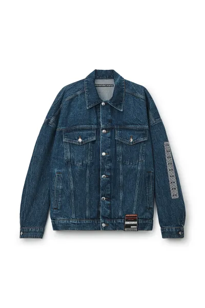 OVERSIZED TRUCKER JACKET WITH GRAPHIC DETAIL