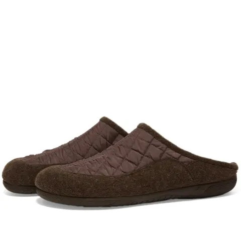Guru's Roomshoes Quilted Slip On Houseshoe