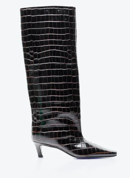 The Wide Shaft Boots