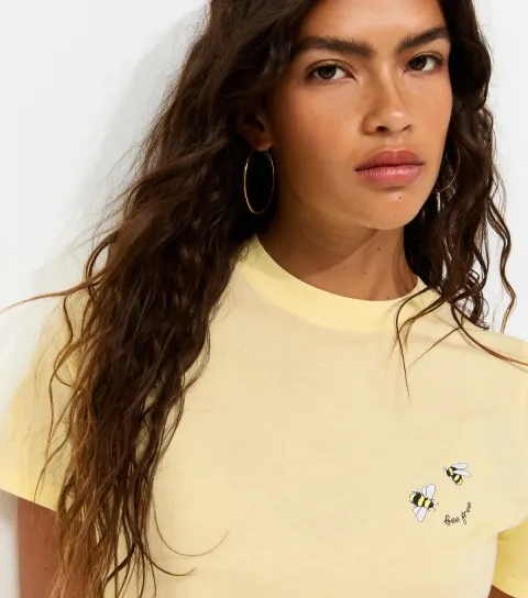 Women's Light Yellow Bee Print T-Shirt