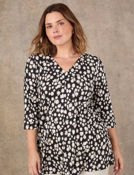 Live Unlimited London Ditsy Floral V-Neck Tunic Black