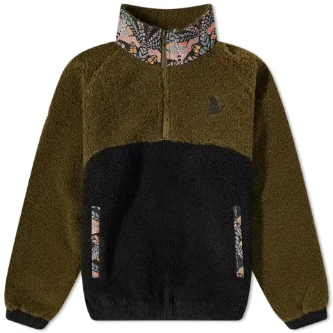Clottee Contrast Collar Fleece