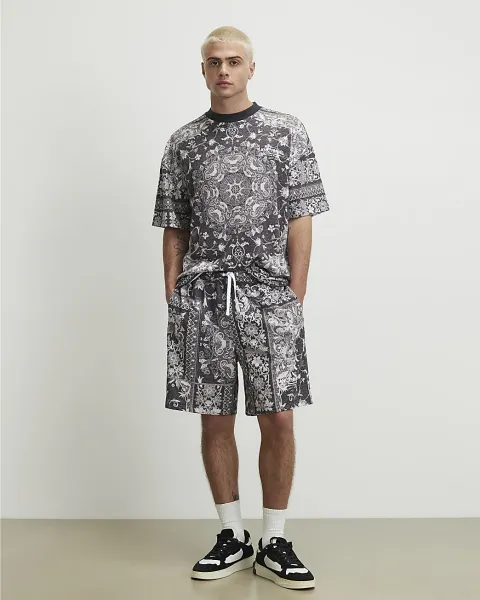 River Island Oversized Sanctuaire Tapestry T-Shirt