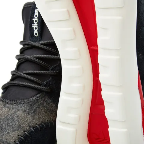Tubular Moc Runner
