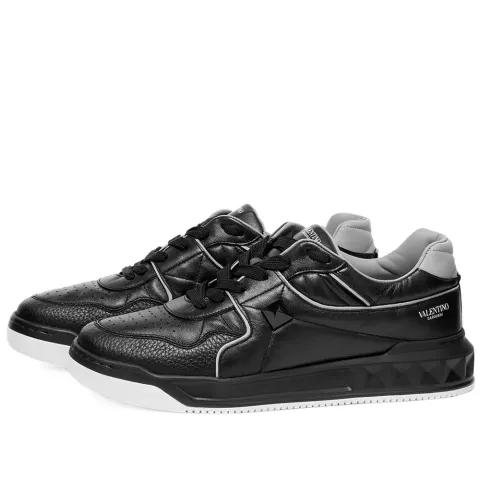 Low Top Roman Stud Sneaker