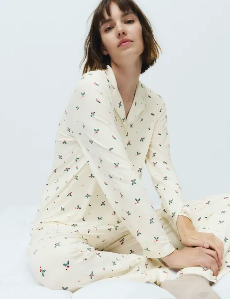 Marks & Spencer Soft Touch Printed Revere Pyjama Set Ivory