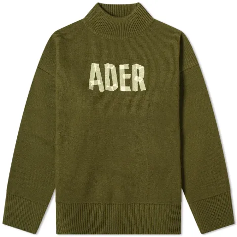 Oversized Tape Logo Crew Knit