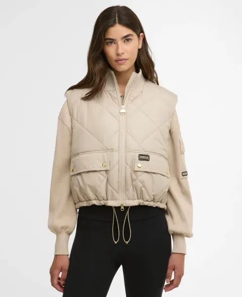 Nia Gilet