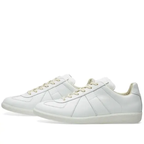 22 Replica Low Tonal Sneaker