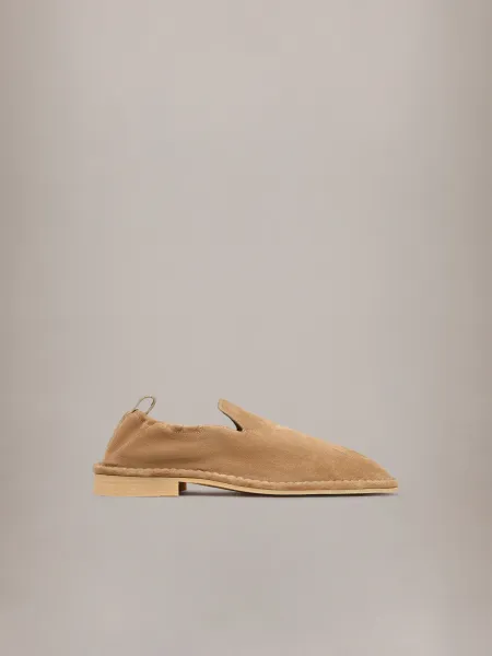 SLIP ON GUM LOAFER - Beige
