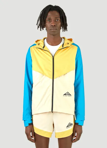 Trail Windrunner Jacket