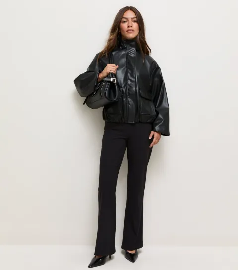 New Look Women's Petite Black Low Rise Flared Leg Trousers