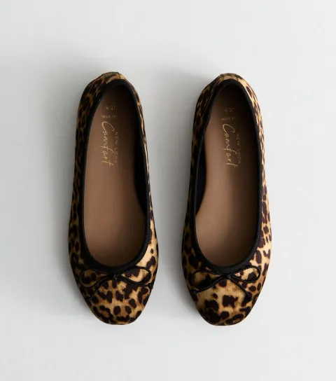 New Look Women's Wide Fit Stone Leopard Print Ballet Flats