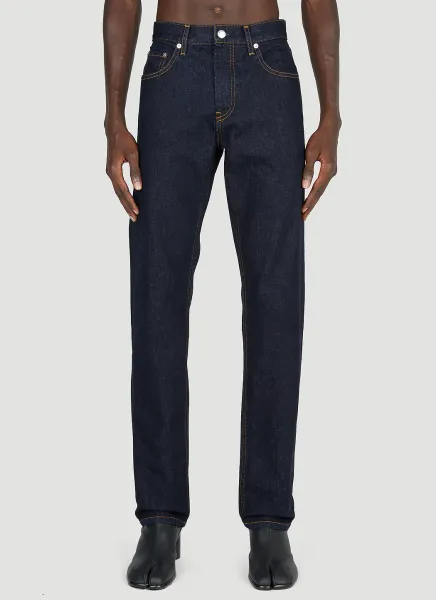 98 Classic Cut Jeans