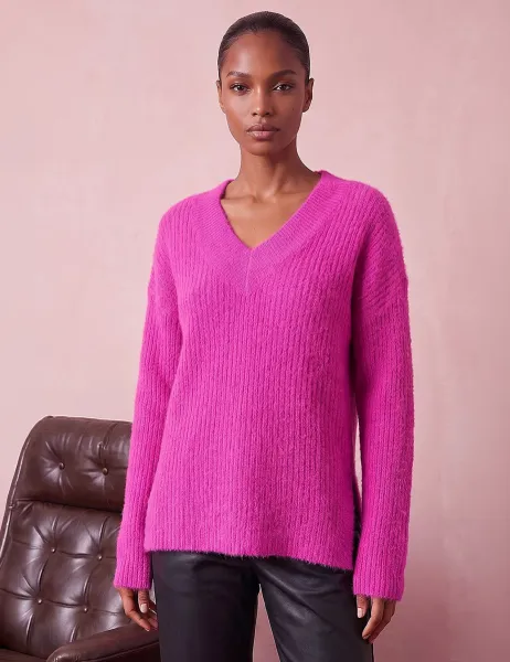 Roman V-Neck Fluffy Knit Jumper Magenta