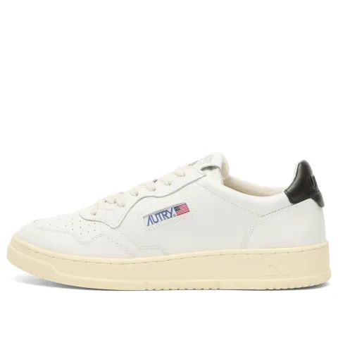 01 Low Leather Sneaker