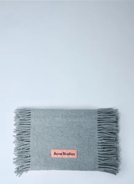 Fringe Wool Scarf