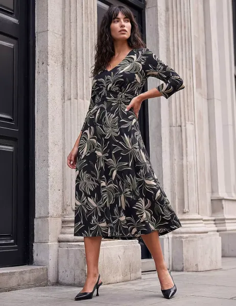 Roman Leaf Print Knee Length Dress Khaki Mix