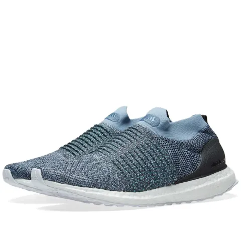 Ultra Boost Laceless Parley