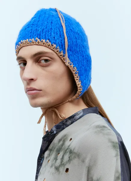 Self-Tie Knit Hat