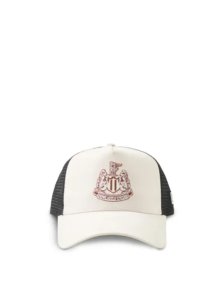 New Era Faux Suede Trucker Newcastle Cap