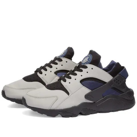 Air Huarache LE