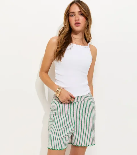 Women's Pink Cotton Seersucker Scallop Edge Shorts