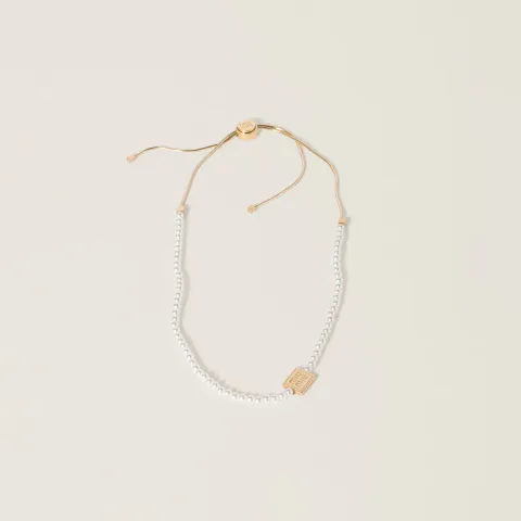 Pearl and metal choker