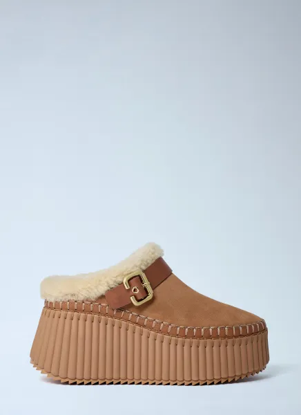 Nama Wedge Mule