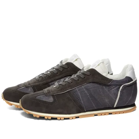 Suede Toe Runner Sneaker