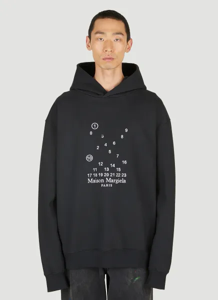 Graphic Print Hooded Sweatshirt