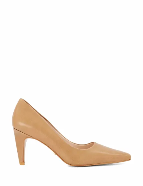 Astrids Leather Square Toe Court Heels Blush