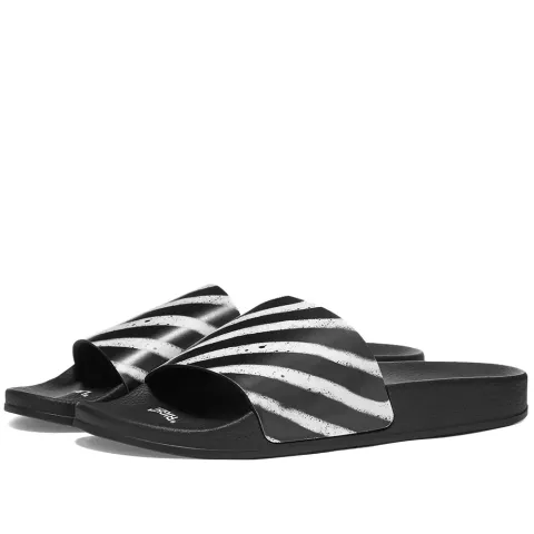 Spray Stripe Slide