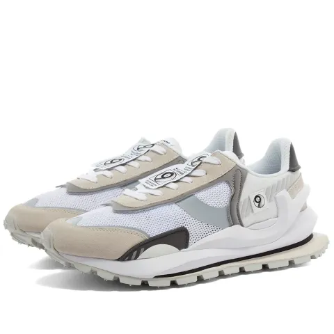 Cosmos Sneaker