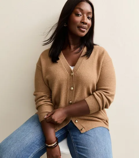 Women's Plus Size Camel V-Neck Boyfriend Cardigan Curves