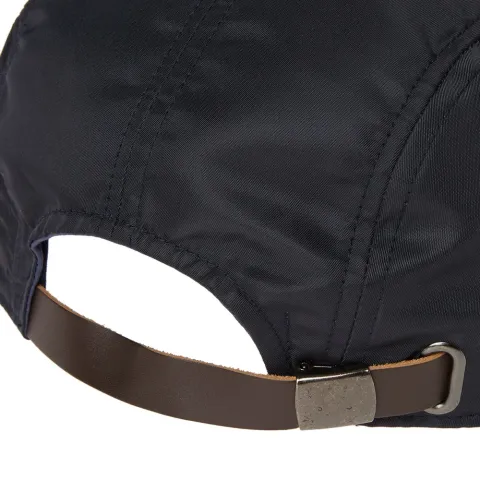 Commander 01 Cap