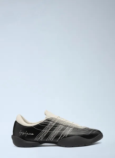 Regu Embroidery Sneakers
