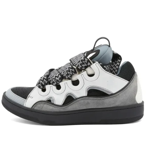 Curb Sneaker