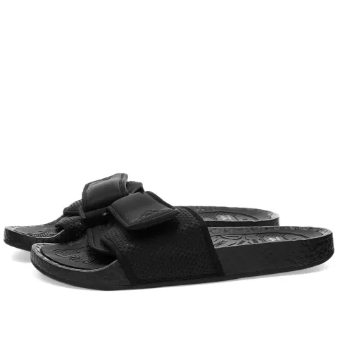 x Pharrell Williams Boost Slide