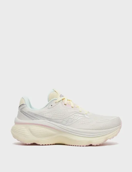 Saucony Hurricane 26 Trainers Cream